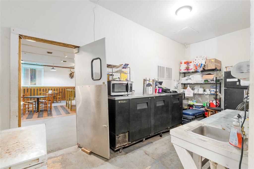 For Sale: $650,000 (0 beds, 0 baths, 6794 Square Feet)