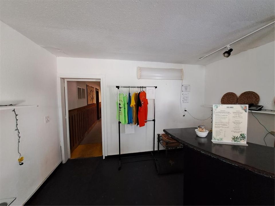 For Sale: $650,000 (0 beds, 0 baths, 6794 Square Feet)