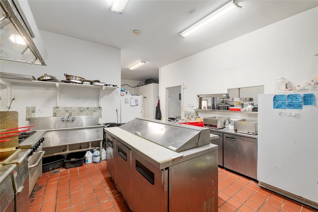 For Sale: $650,000 (0 beds, 0 baths, 6794 Square Feet)