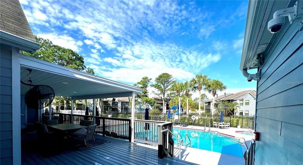 Active With Contract: $175,999 (2 beds, 1 baths, 768 Square Feet)