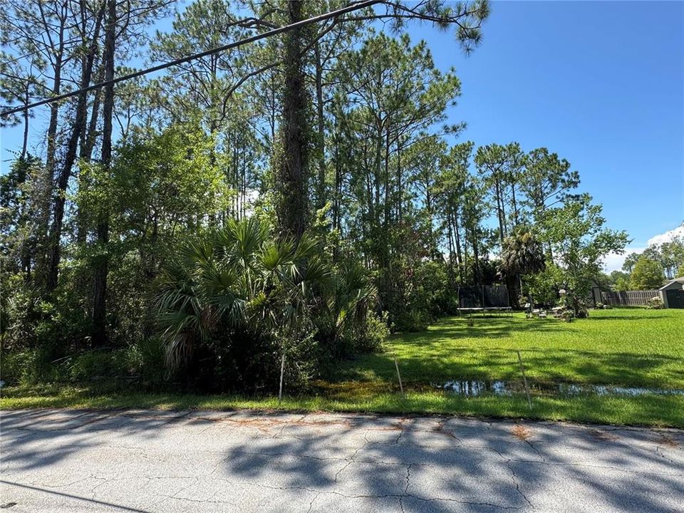 En Venta: $69,999 (0.28 acres)