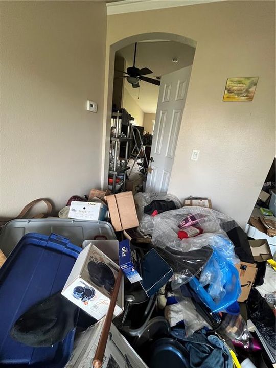 Active With Contract: $199,999 (3 beds, 2 baths, 2102 Square Feet)