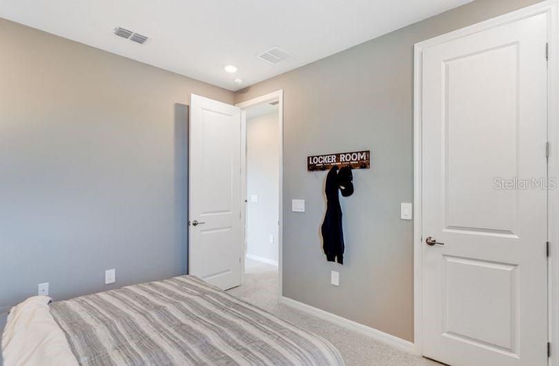 Active With Contract: $535,000 (4 beds, 3 baths, 2582 Square Feet)