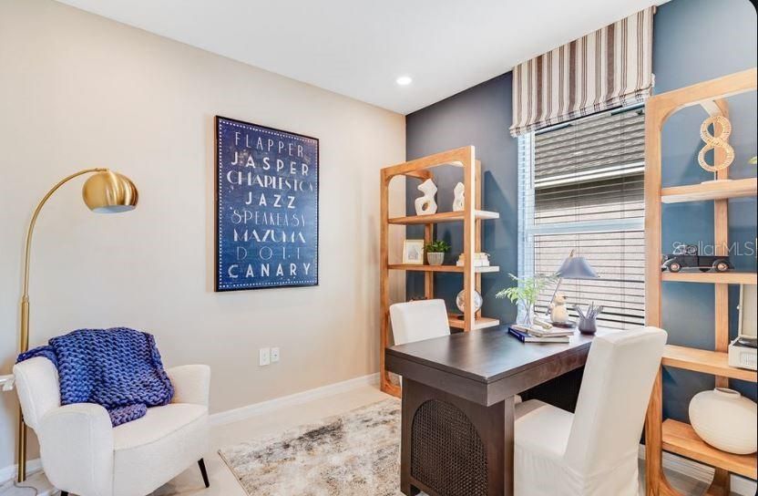 Active With Contract: $535,000 (4 beds, 3 baths, 2582 Square Feet)