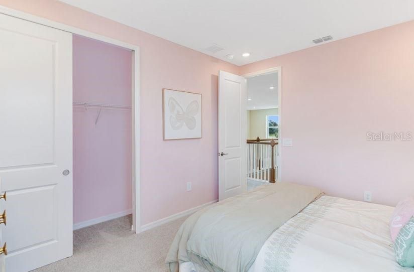 Active With Contract: $535,000 (4 beds, 3 baths, 2582 Square Feet)