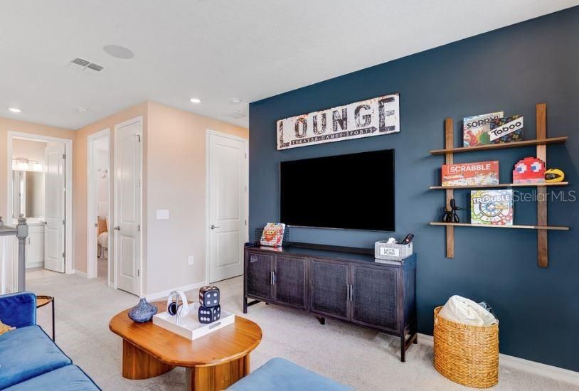 Active With Contract: $535,000 (4 beds, 3 baths, 2582 Square Feet)