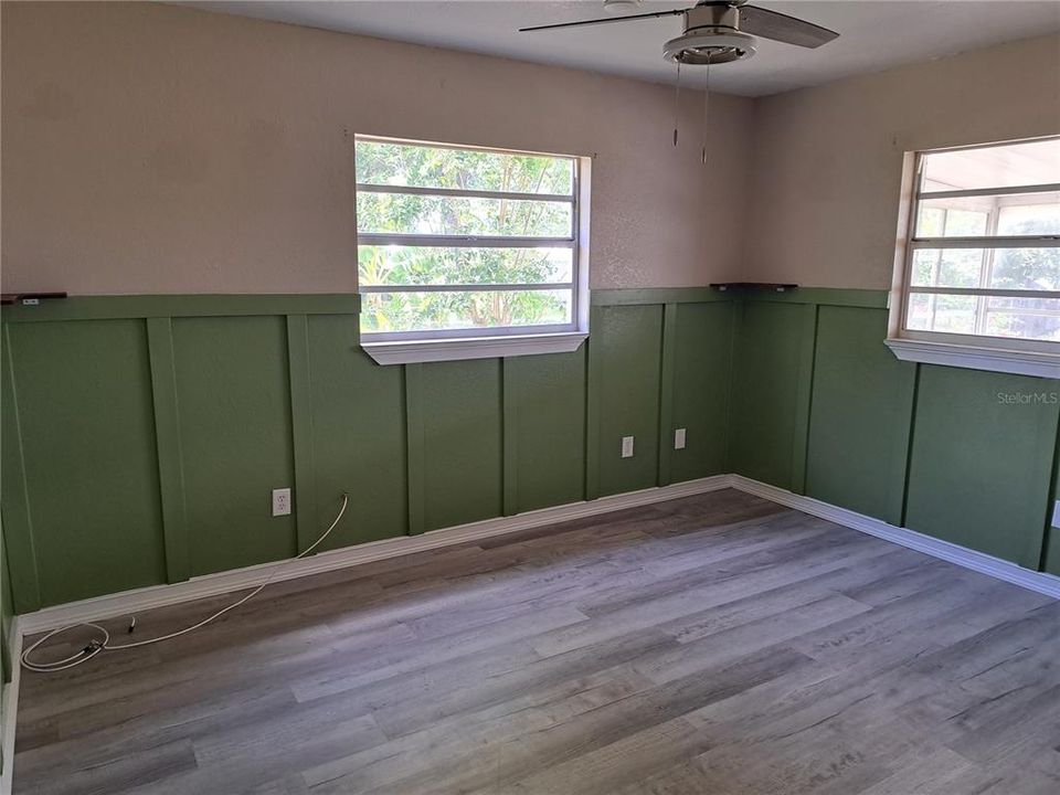 For Rent: $2,250 (3 beds, 2 baths, 1593 Square Feet)