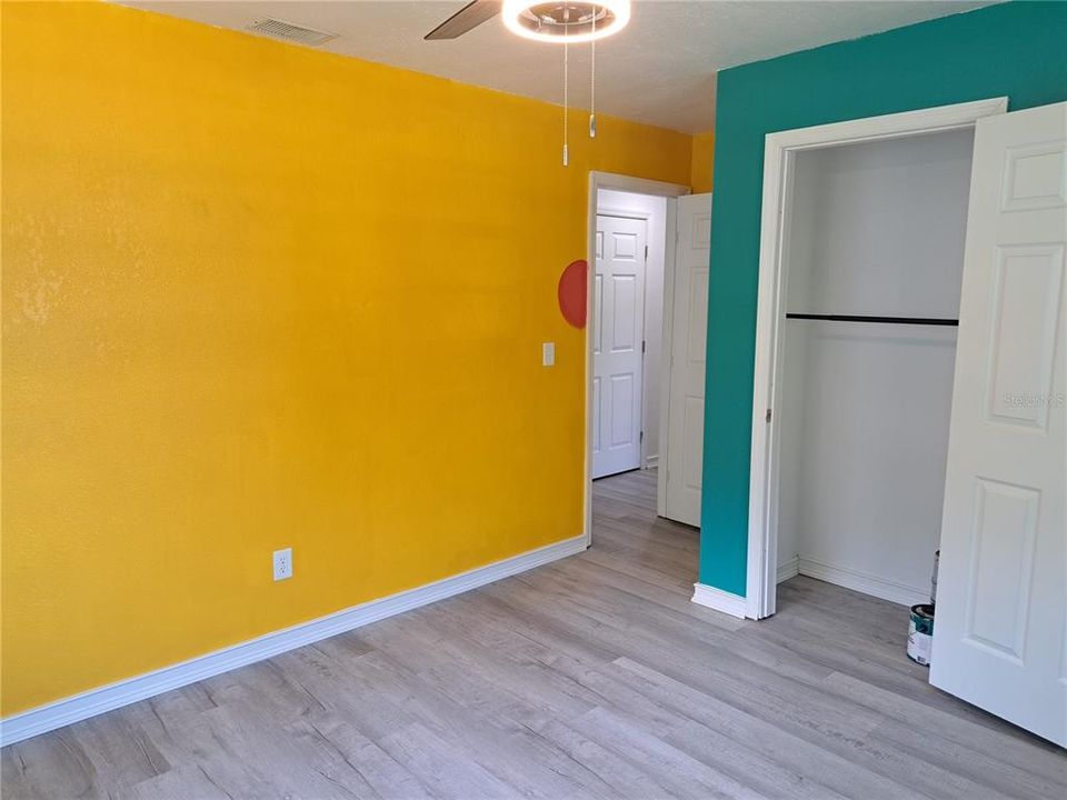 For Rent: $2,250 (3 beds, 2 baths, 1593 Square Feet)