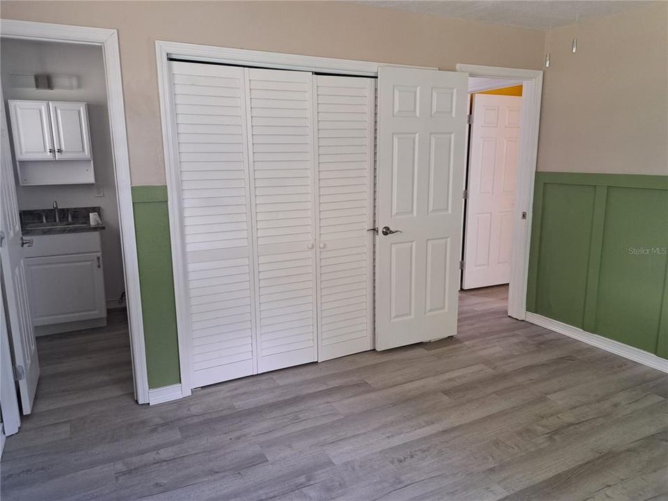 For Rent: $2,250 (3 beds, 2 baths, 1593 Square Feet)