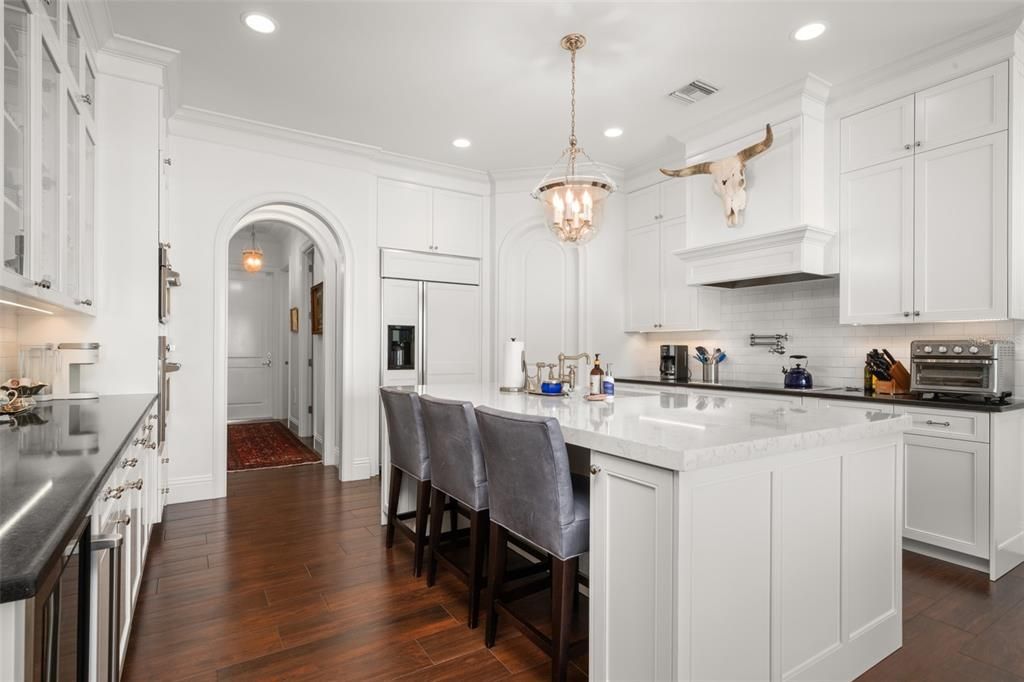 待售: $2,150,000 (3 贝兹, 3 浴室, 5092 平方英尺)