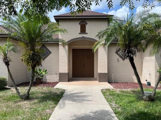 En Venta: $846,400 (4 camas, 3 baños, 2610 Pies cuadrados)