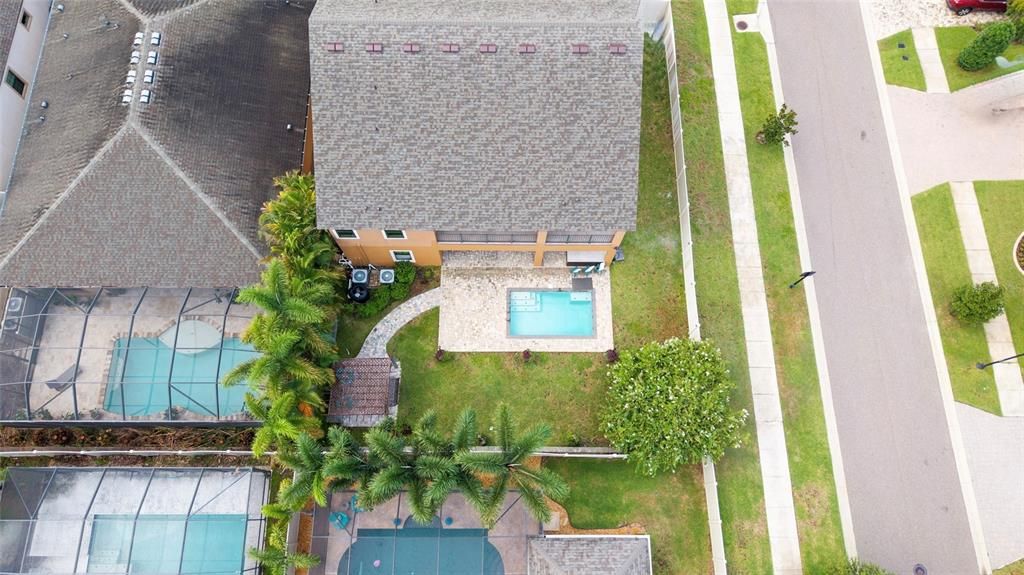 合同活跃: $874,900 (6 贝兹, 4 浴室, 4281 平方英尺)