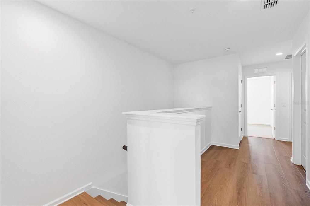 Под контрактом: $2,600 (3 спален, 2 ванн, 1760 Квадратных фут)