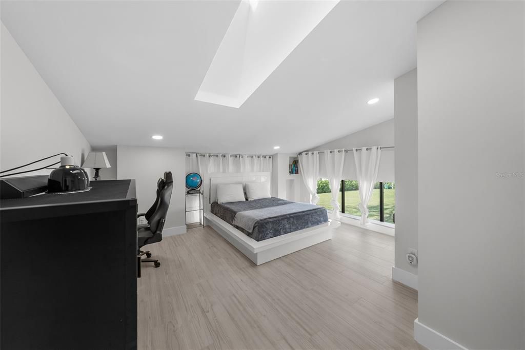 For Rent: $11,000 (4 beds, 2 baths, 1783 Square Feet)