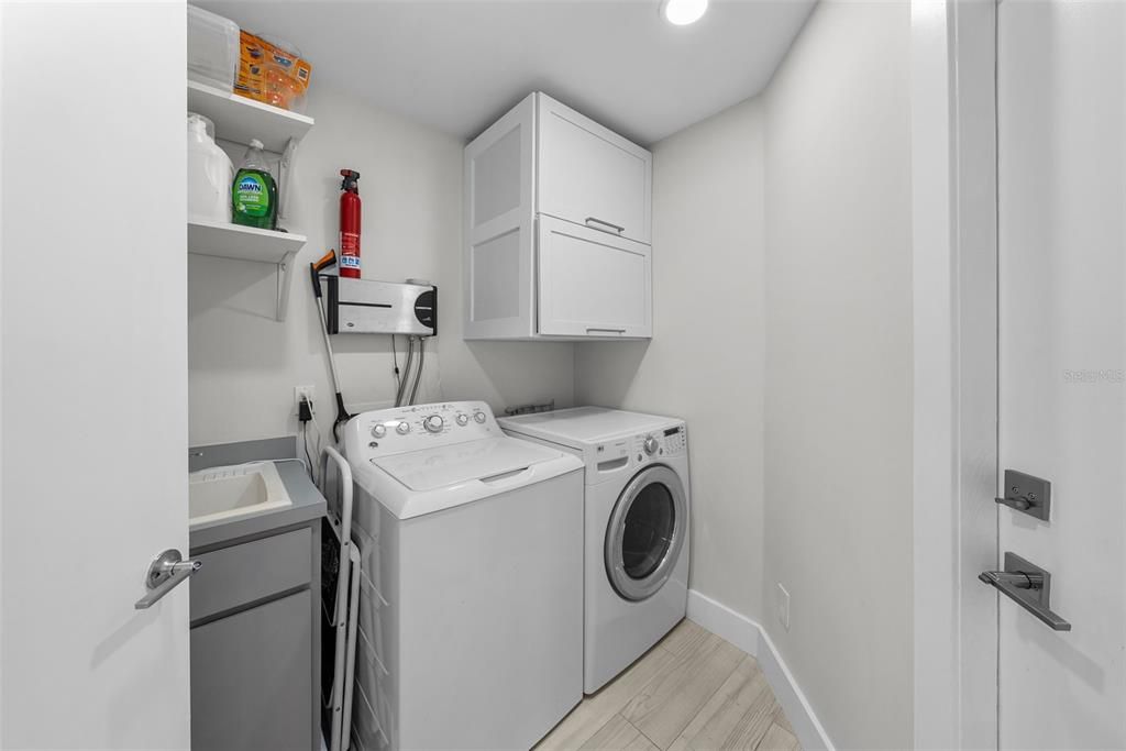 For Rent: $11,000 (4 beds, 2 baths, 1783 Square Feet)