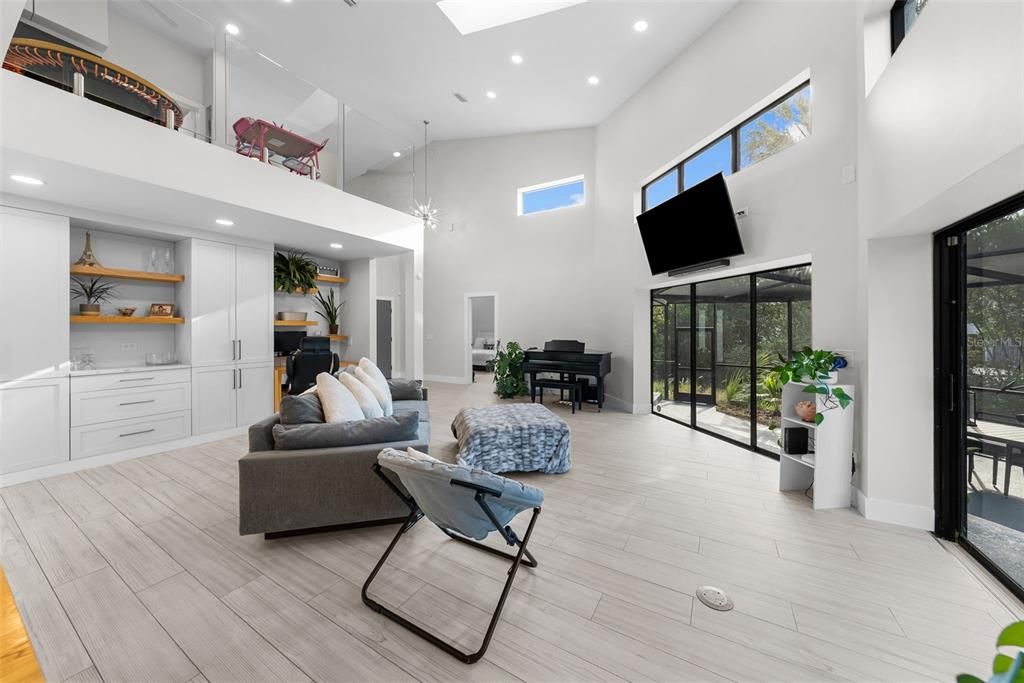 For Rent: $11,000 (4 beds, 2 baths, 1783 Square Feet)