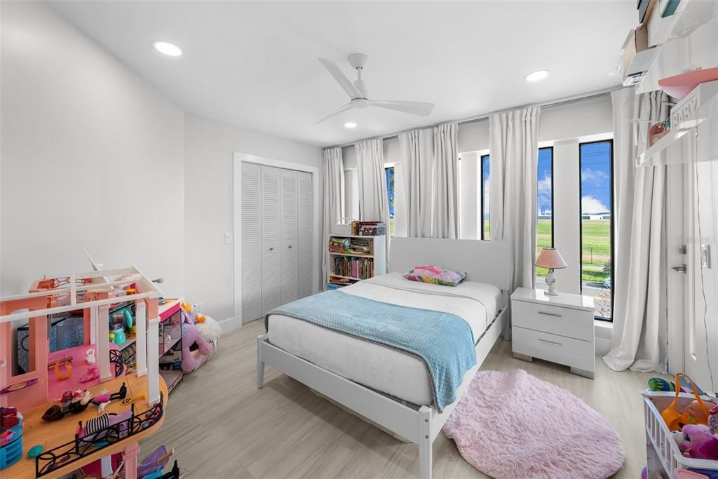 For Rent: $11,000 (4 beds, 2 baths, 1783 Square Feet)