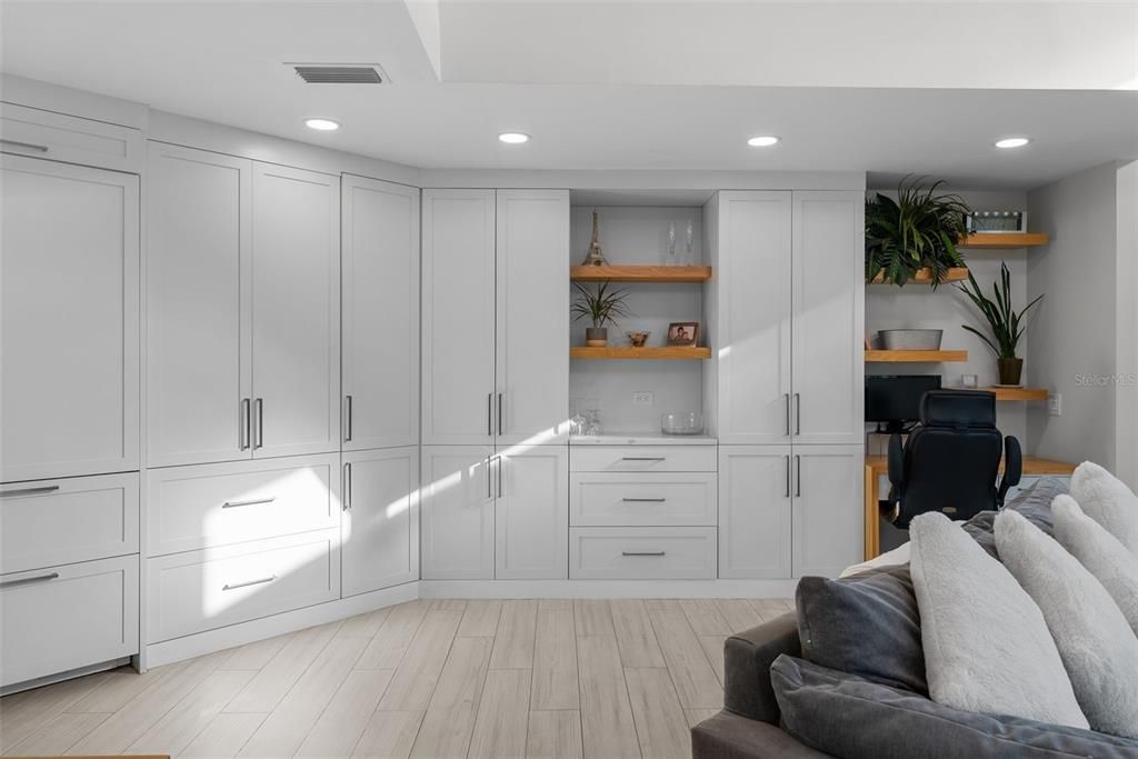 For Rent: $11,000 (4 beds, 2 baths, 1783 Square Feet)