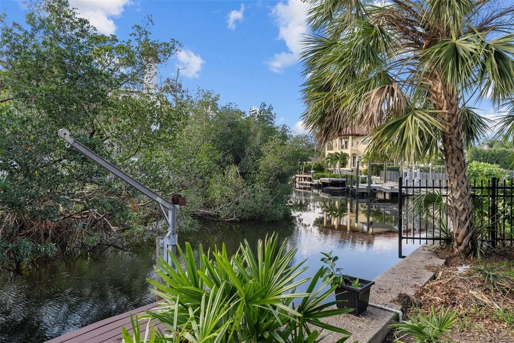 For Rent: $11,000 (4 beds, 2 baths, 1783 Square Feet)