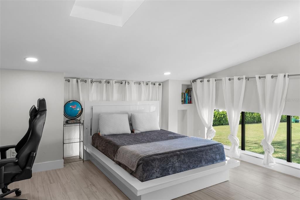 For Rent: $11,000 (4 beds, 2 baths, 1783 Square Feet)