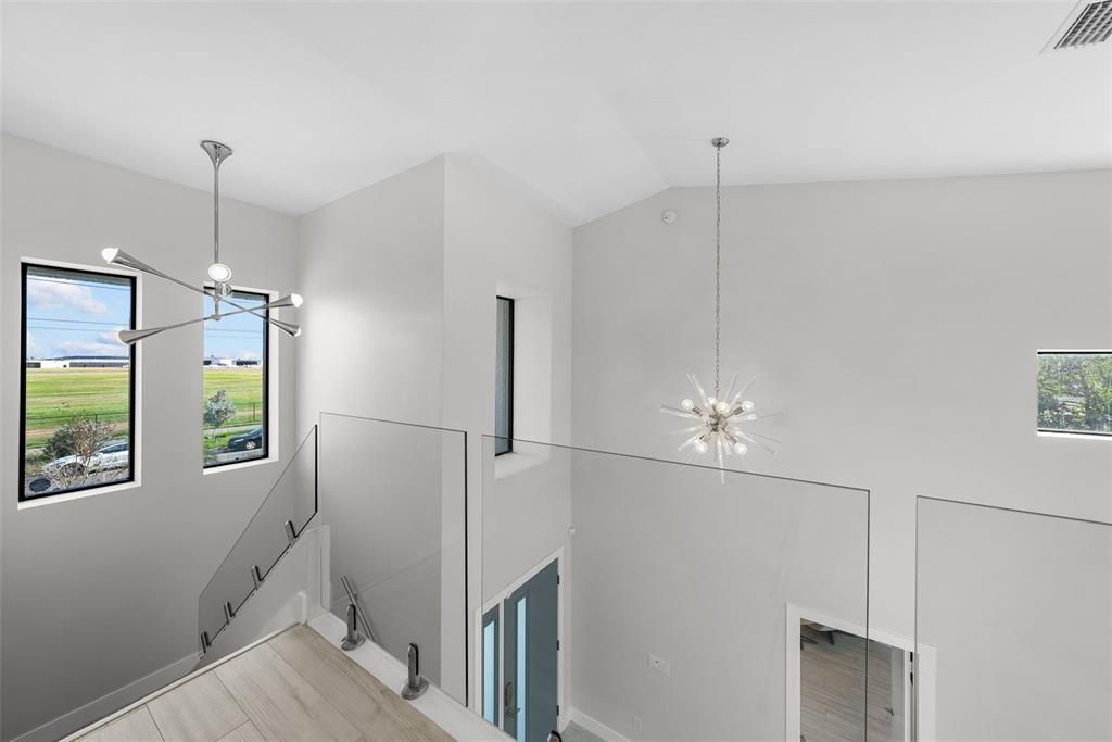 For Rent: $11,000 (4 beds, 2 baths, 1783 Square Feet)