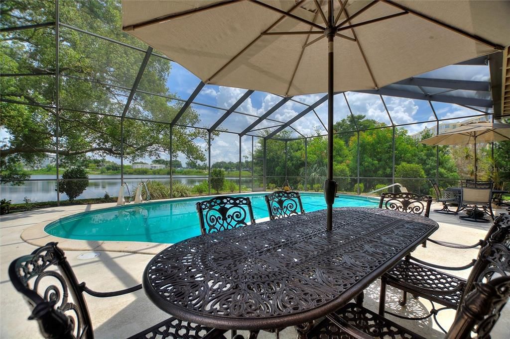 待售: $775,000 (4 贝兹, 2 浴室, 2710 平方英尺)