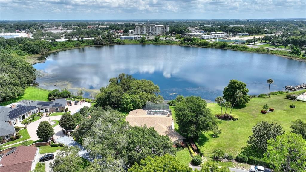 待售: $775,000 (4 贝兹, 2 浴室, 2710 平方英尺)