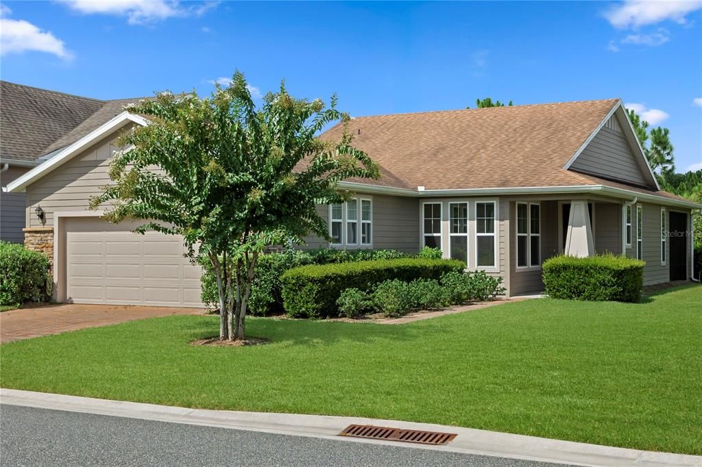 Под контрактом: $320,000 (2 спален, 2 ванн, 1666 Квадратных фут)