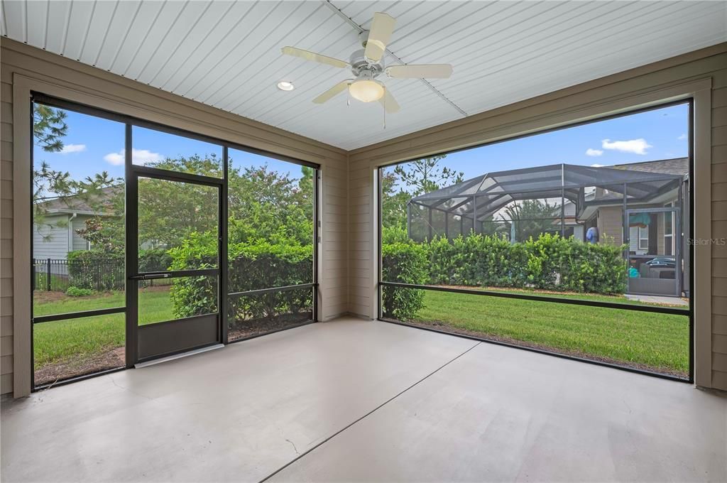 Под контрактом: $320,000 (2 спален, 2 ванн, 1666 Квадратных фут)