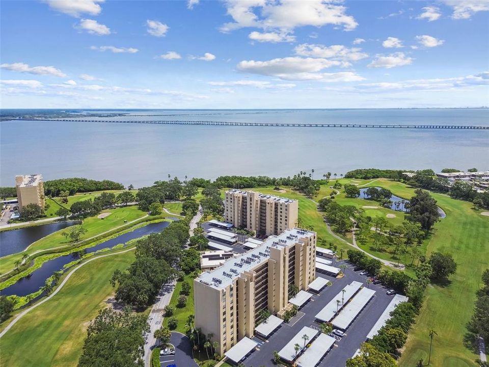 Activo con contrato: $130,000 (2 camas, 2 baños, 1050 Pies cuadrados)