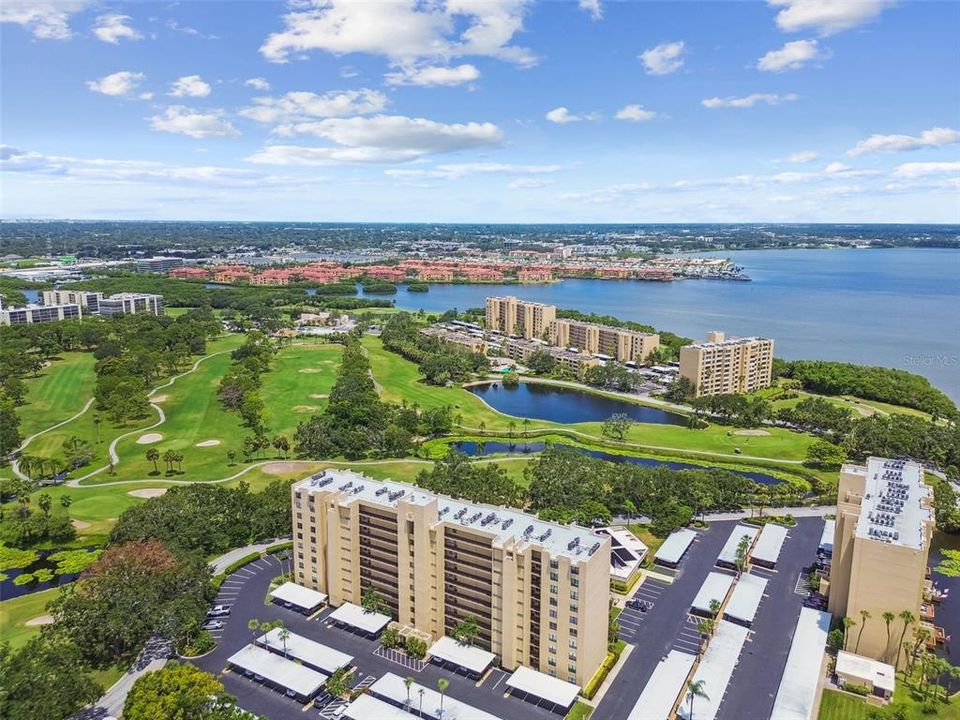 Activo con contrato: $130,000 (2 camas, 2 baños, 1050 Pies cuadrados)