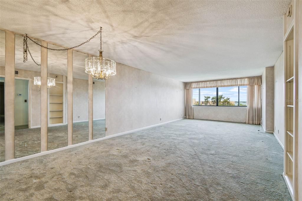 Activo con contrato: $130,000 (2 camas, 2 baños, 1050 Pies cuadrados)