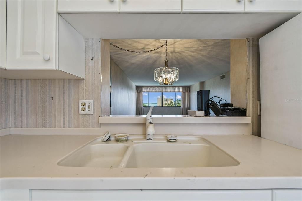 Activo con contrato: $130,000 (2 camas, 2 baños, 1050 Pies cuadrados)