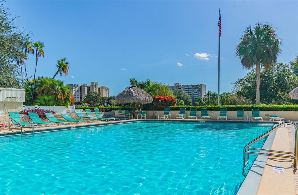 Activo con contrato: $130,000 (2 camas, 2 baños, 1050 Pies cuadrados)