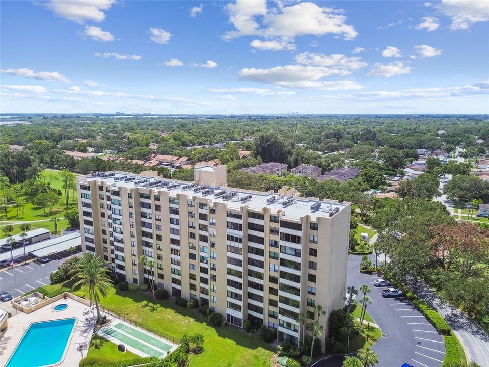 Activo con contrato: $130,000 (2 camas, 2 baños, 1050 Pies cuadrados)