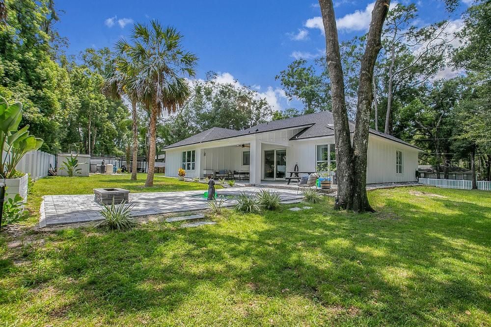 Active With Contract: $665,000 (4 beds, 2 baths, 2348 Square Feet)