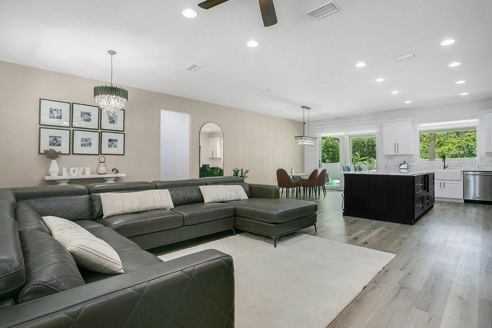 Active With Contract: $665,000 (4 beds, 2 baths, 2348 Square Feet)