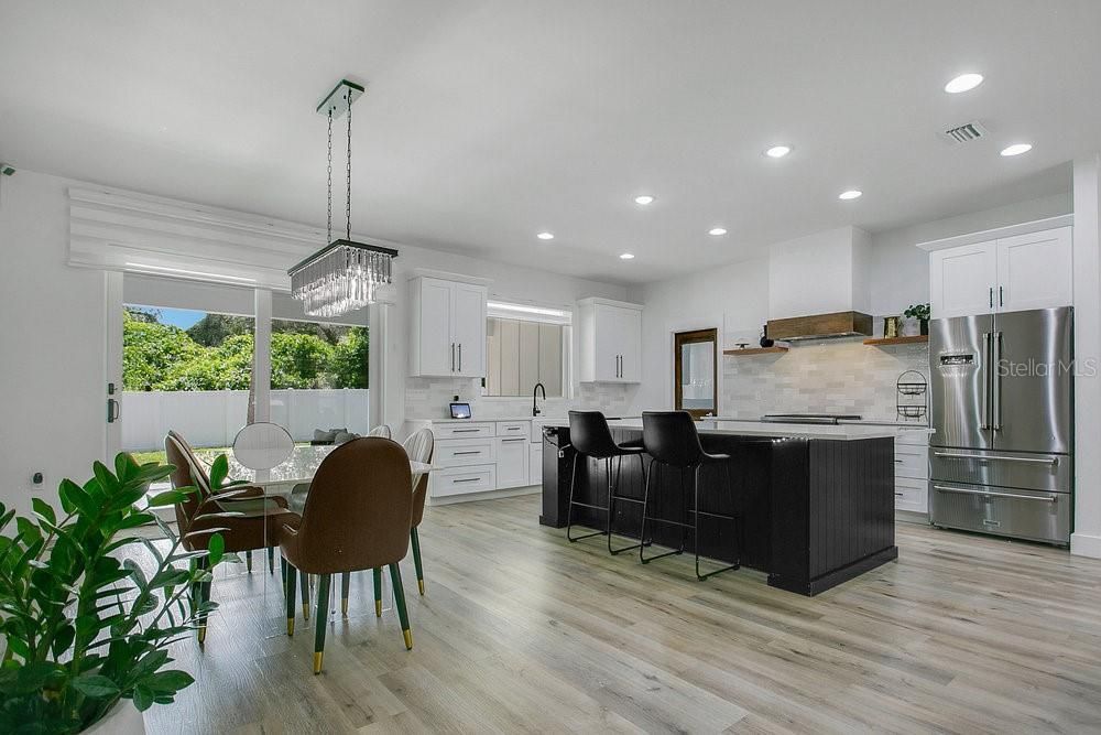 Active With Contract: $665,000 (4 beds, 2 baths, 2348 Square Feet)