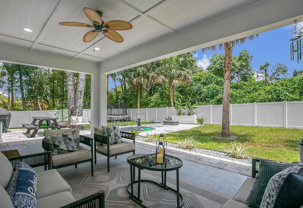 Active With Contract: $665,000 (4 beds, 2 baths, 2348 Square Feet)