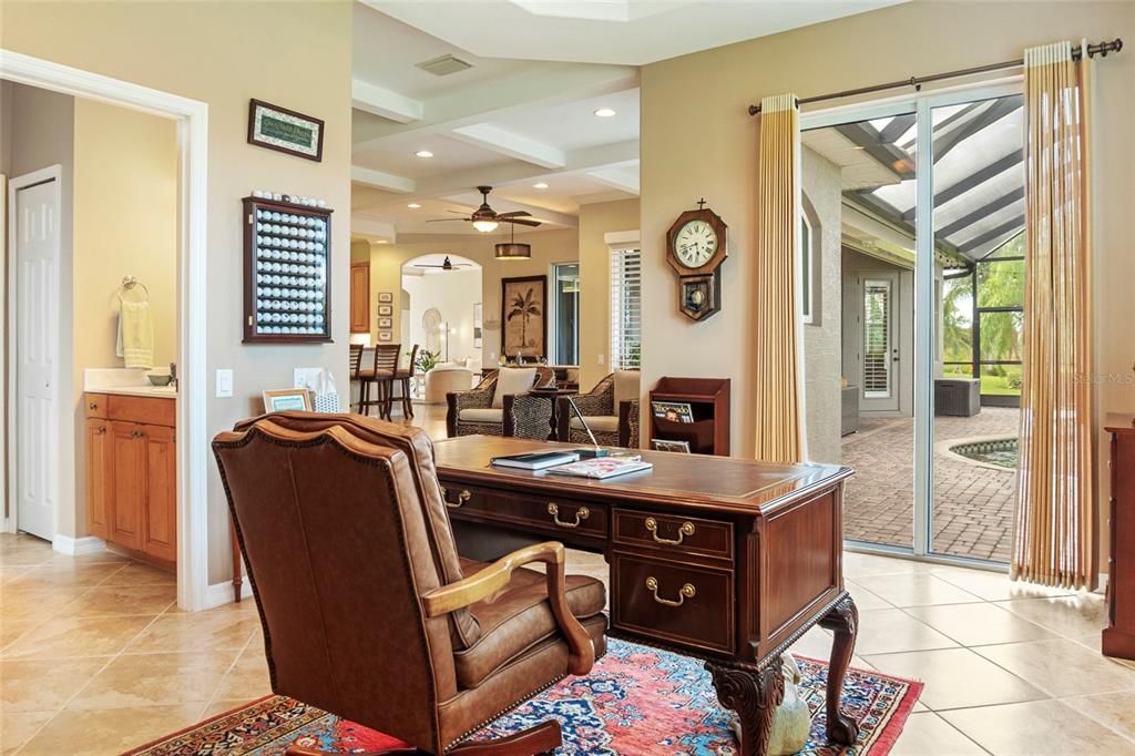 Activo con contrato: $625,000 (4 camas, 3 baños, 2889 Pies cuadrados)