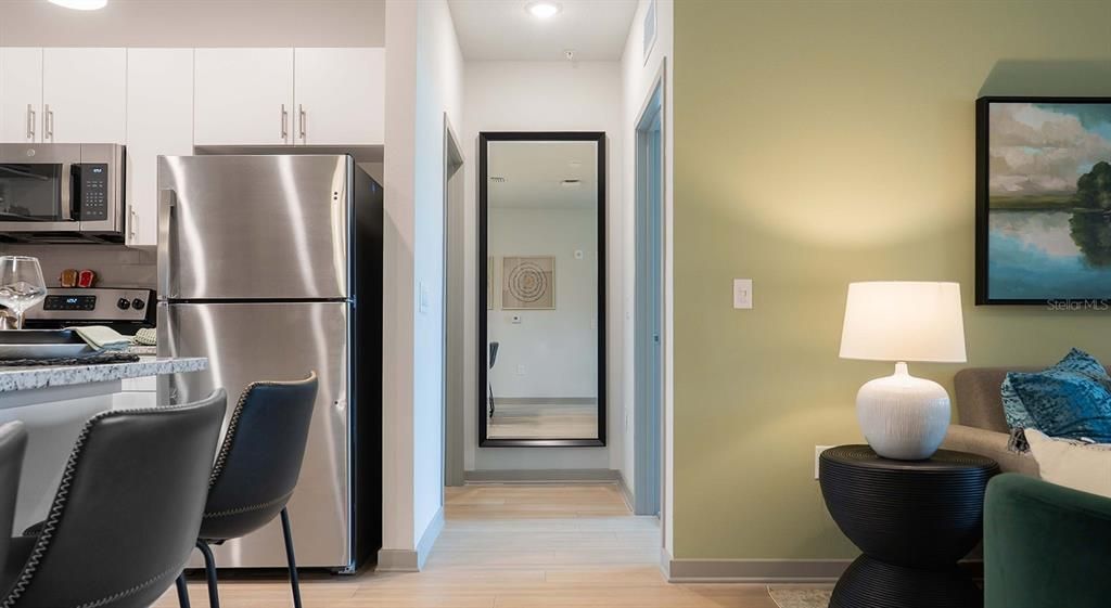 В аренду: $1,946 (2 спален, 2 ванн, 1129 Квадратных фут)