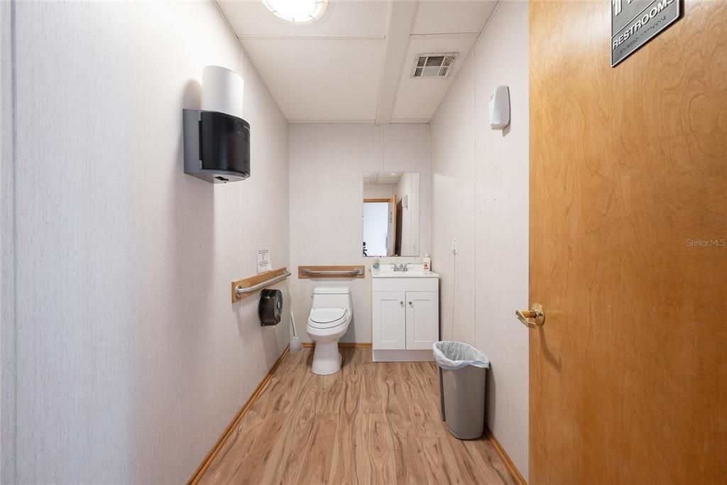 For Sale: $725,000 (0 beds, 0 baths, 2590 Square Feet)