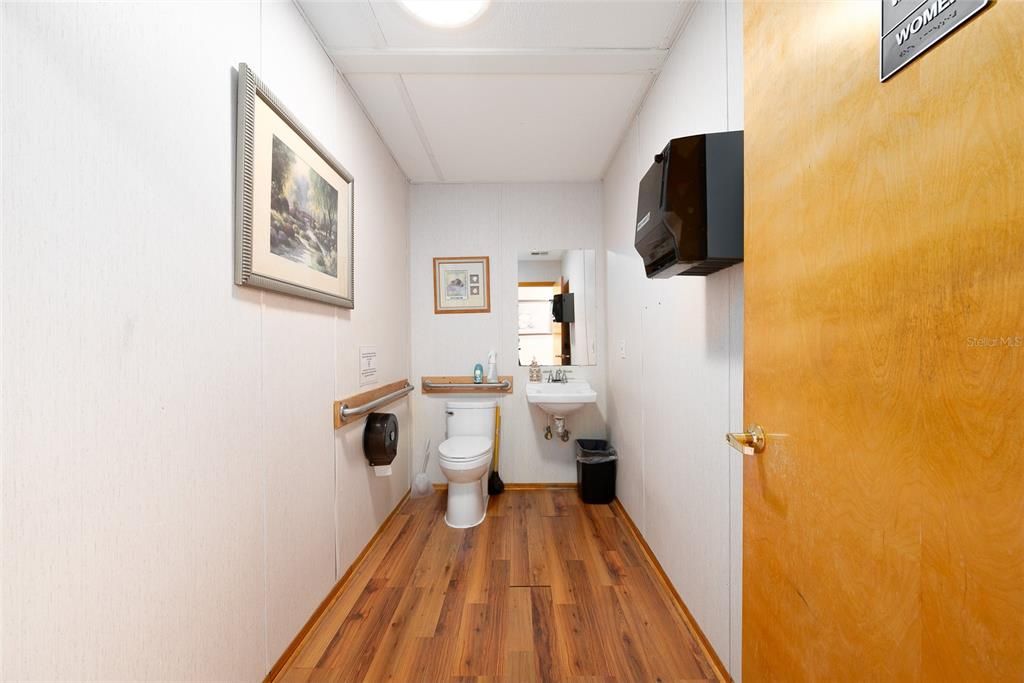 For Sale: $725,000 (0 beds, 0 baths, 2590 Square Feet)