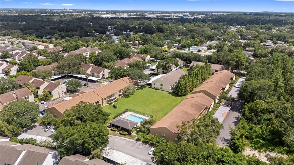 Active With Contract: $125,000 (1 beds, 1 baths, 736 Square Feet)