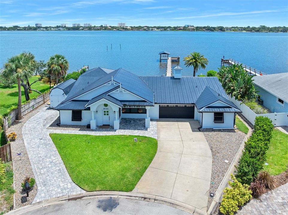 待售: $1,625,000 (4 贝兹, 3 浴室, 2705 平方英尺)