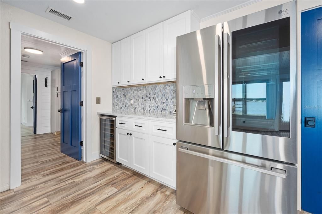 待售: $1,625,000 (4 贝兹, 3 浴室, 2705 平方英尺)