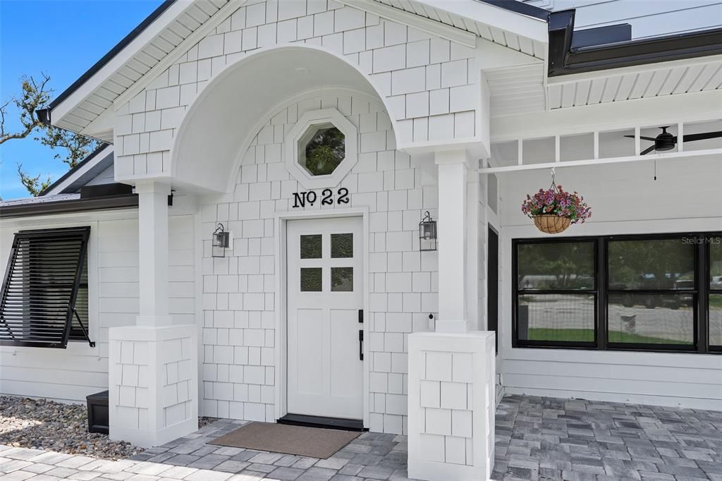 待售: $1,625,000 (4 贝兹, 3 浴室, 2705 平方英尺)