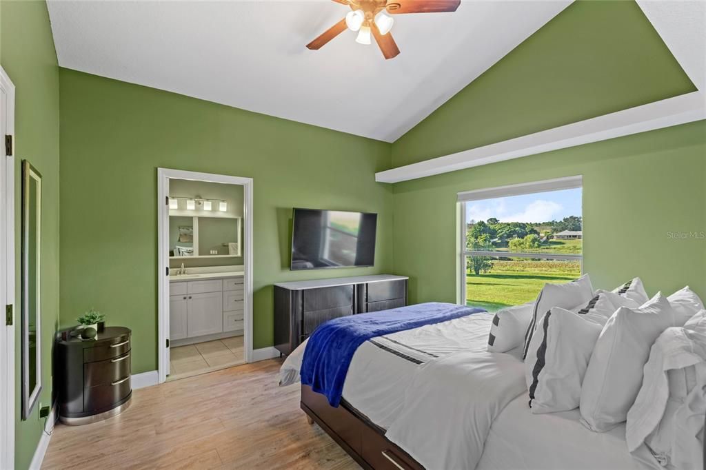 На продажу: $365,000 (3 спален, 2 ванн, 1186 Квадратных фут)