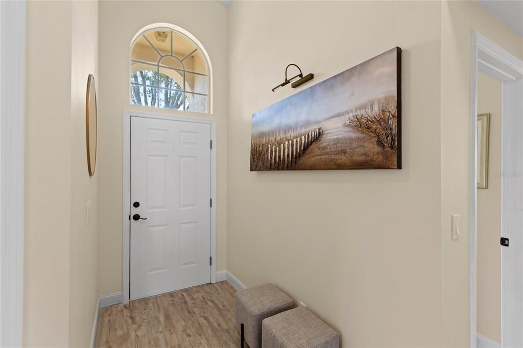 На продажу: $365,000 (3 спален, 2 ванн, 1186 Квадратных фут)