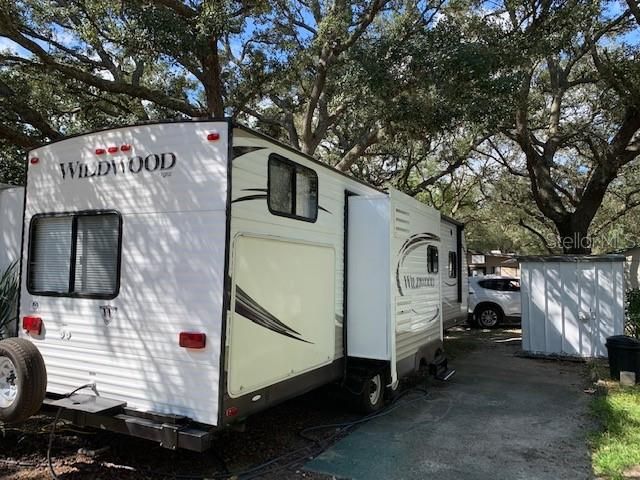 Recently Rented: $1,000 (2 beds, 1 baths, 300 Square Feet)